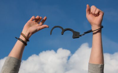 Comparecencias apud acta en el Juzgado mientras estás en libertad provisional durante un proceso penal.