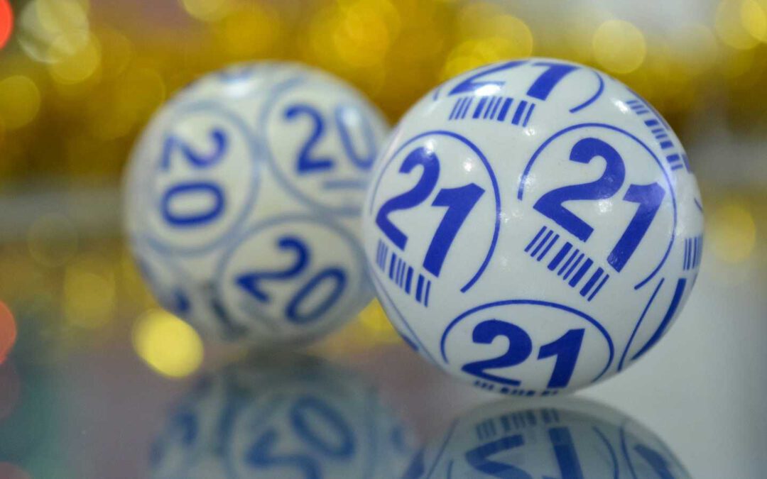 Compartir un décimo de lotería y que el depositario no reparta el premio si resulta premiado es un delito de apropiación indebida.