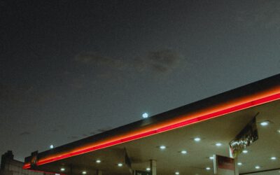 Absuelto de delito leve de estafa al no acreditarse que fuese el conductor del vehículo que se marchó de una gasolinera sin pagar el repostaje.