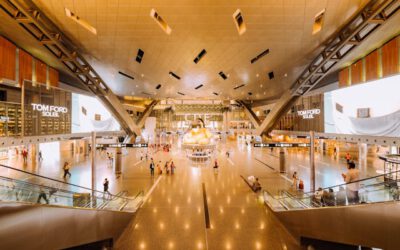 Absuelto del delito continuado de robo con fuerza en establecimiento abierto al público en un centro comercial de Burgos.