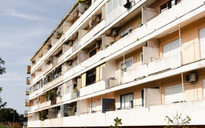 ¿Cortar los suministros de la vivienda común durante el divorcio es delito de coacciones? ¿Y si se cortan a unos okupas?